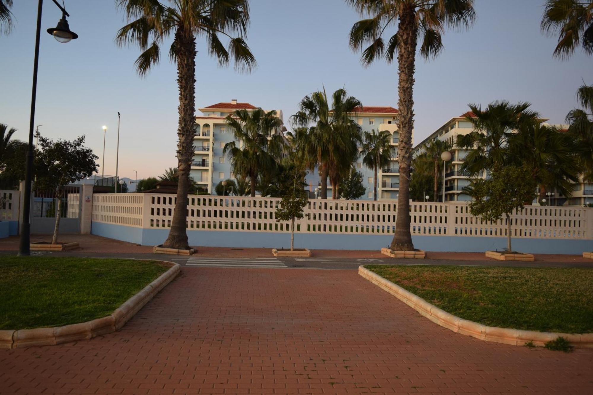 Luxurious Spacious Three Bedroom Apartment On Beachfront Almerimar Exteriér fotografie